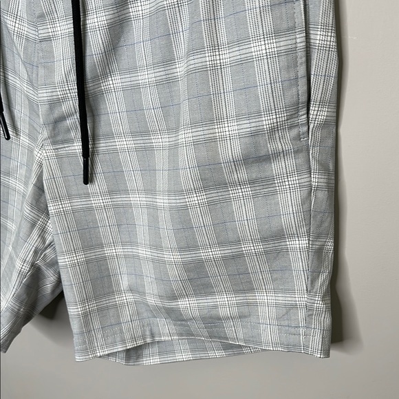 Topman Gray Plaid Drawstring Shorts - Picture 3 of 11